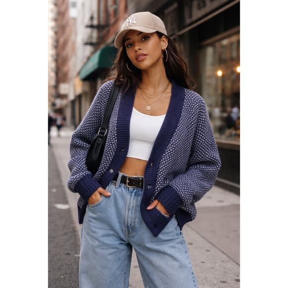 Eddie Bauer Sweaters - Vintage Eddie Bauer Shetland Wool V-Neck Cardigan Sweater in Navy & White - XL